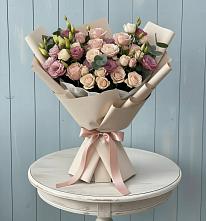 Букет цветов из:  Розы и Лизиантусы в Бужарово