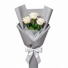 Букет 3 белые розы в Бужарово