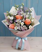 Букет цветов из:  Лизиантусы, Розы, Альстромерии и Гипсофила в Бужарово