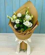 Букет цветов из:  Хризантемы и Лизиантусы в Бужарово