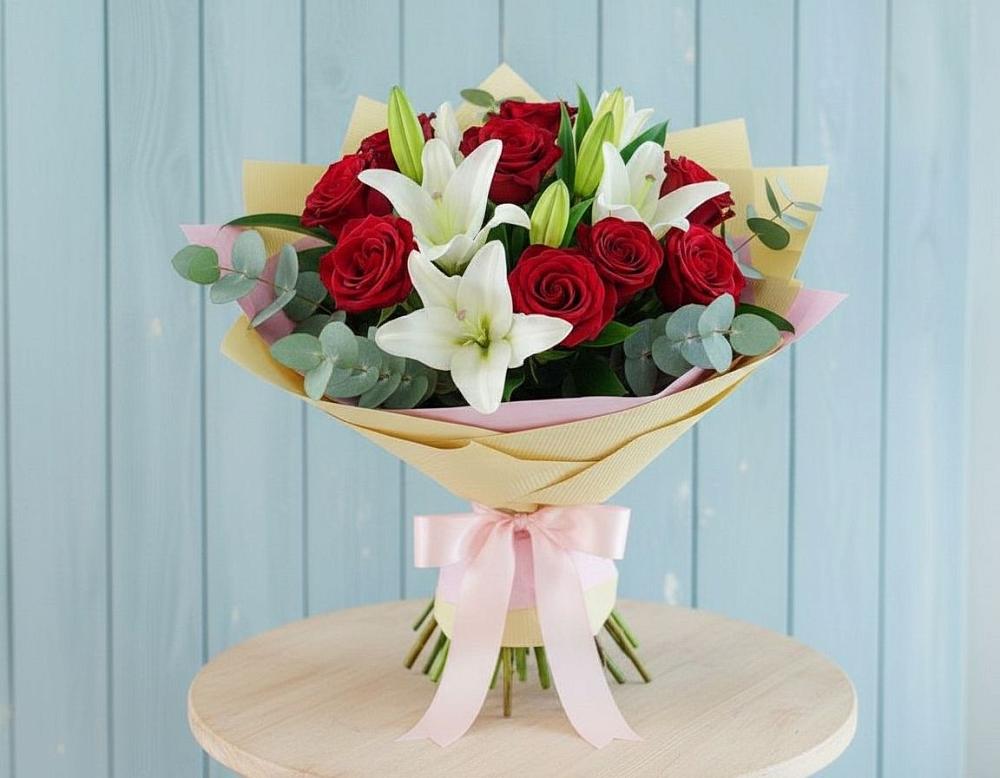 Букет цветов из: Лилии и Розы в Бужарово